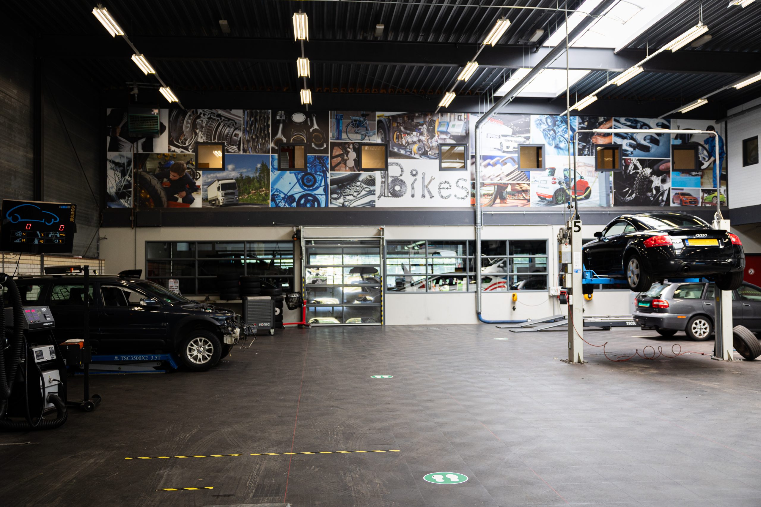 Contact en route naar De Garage in Amersfoort